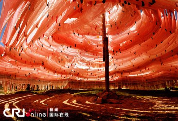 传统的环形经幡 特约摄影师：李沪