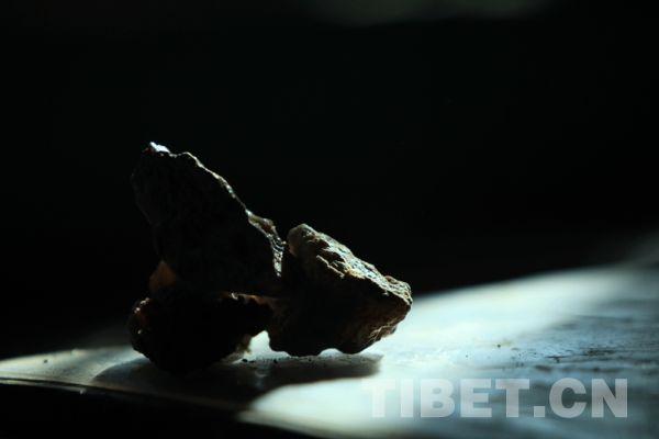 用来制作藏香的原料