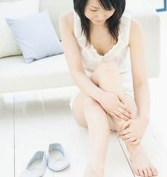 按摩小腿