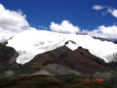编 号: 442532 　　　摄影作者: 　　文件名:DSC03.JPG　　文件大小:42K　　高 X 宽:337 X 450　　说明:DSC03.jpg