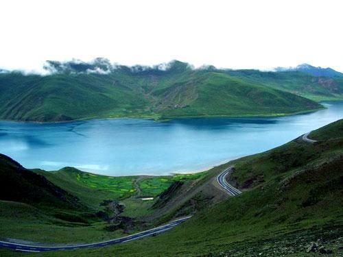 西藏山南：误入仙境温柔乡