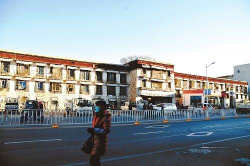 北京东路上的木如寺，据说修建于公元七世纪。