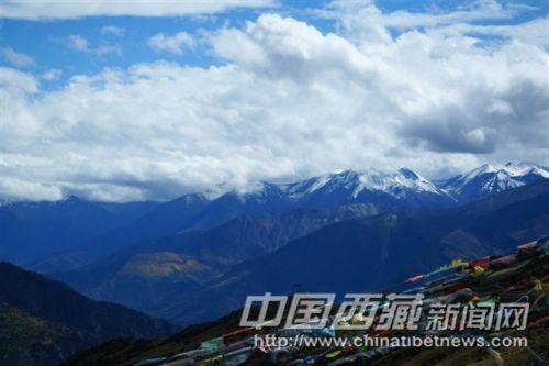 川藏线风光 彭月圆 摄