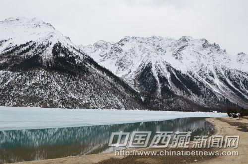 然乌湖