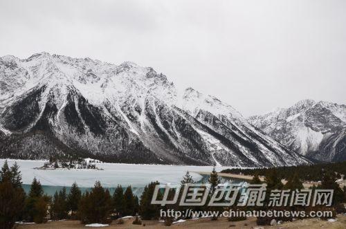 然乌湖