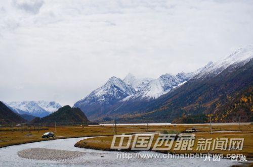 然乌镇风光 彭月圆 摄