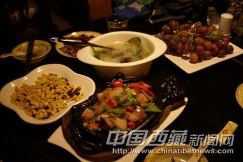 美食  彭月圆 摄