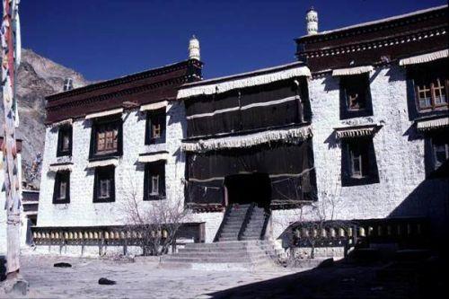 南尼寺1