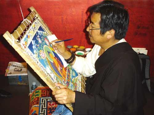 正在作画的次旦朗杰