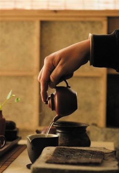 要泡好茶，对水的要求极高，火候控制也特别关键。