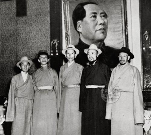 西藏地方政府代表团