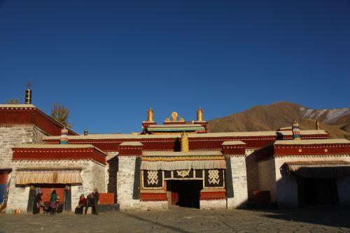 《山南朝佛 看不见的神灵》昌珠寺  彦哲摄