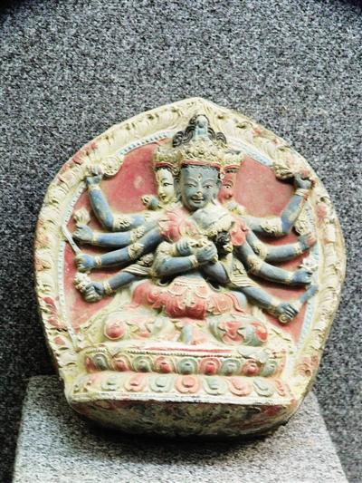 经过彩绘后的擦擦