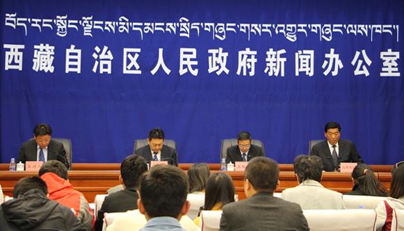 新闻发布会现场.jpg