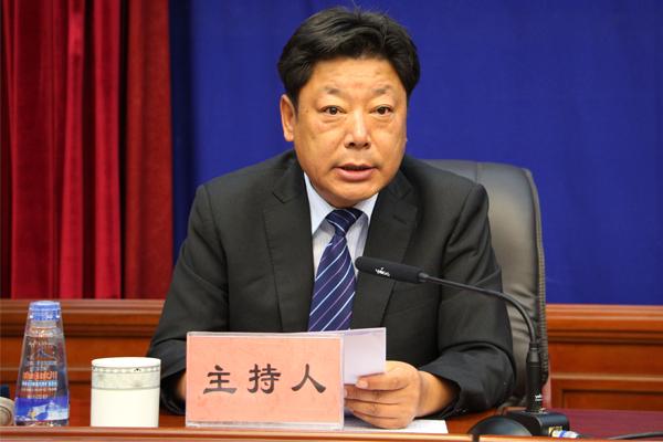 主持人：区党委宣传部副部长、区党委外宣办（政府新闻办）主任晋美旺措.jpg