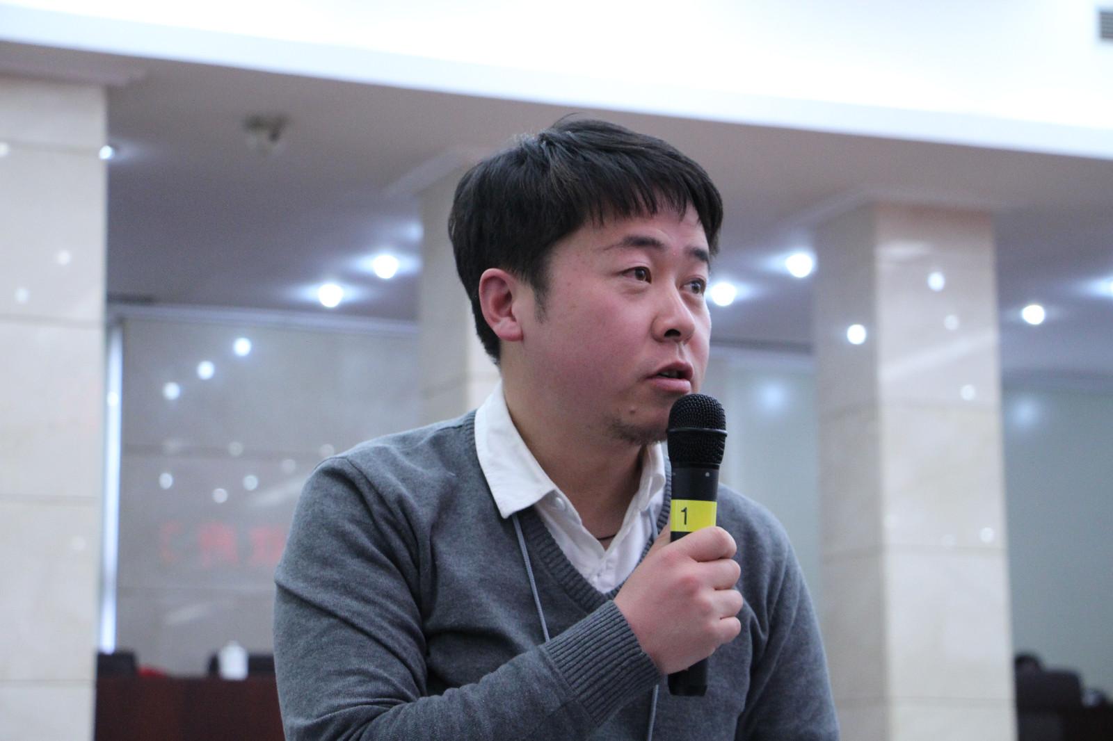 西藏日报记者提问.JPG
