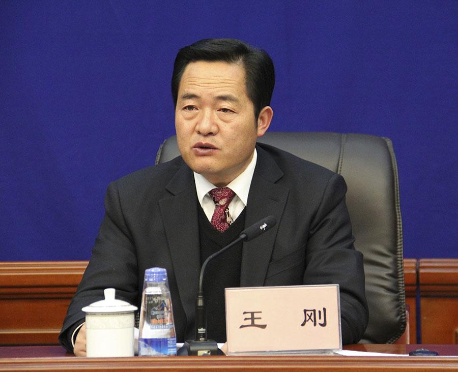 西藏自治区纪委常委秘书长：王刚.jpg