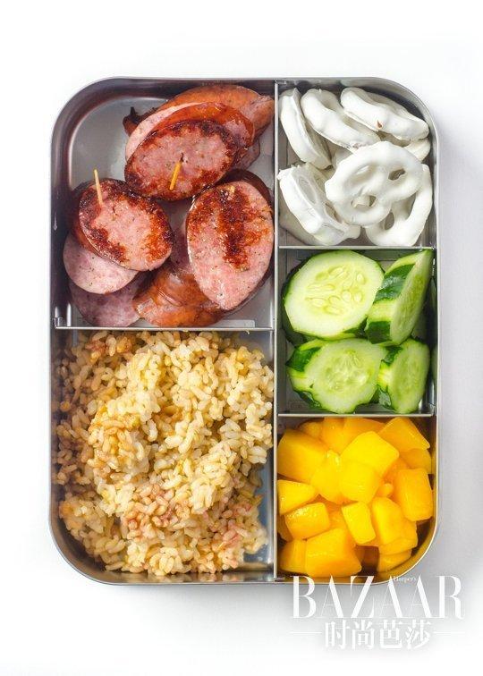 adaymag-5-healthy-and-fun-lunch-boxes-01 (1)