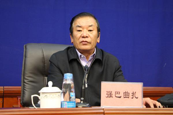 新闻发言人：西藏自治区农牧厅副巡视员 强巴曲扎.jpg