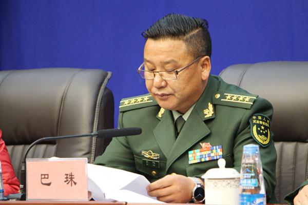 新闻发言人：西藏公安边防总队副总队长巴珠.jpg