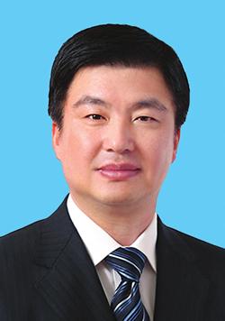 　　庄严同志