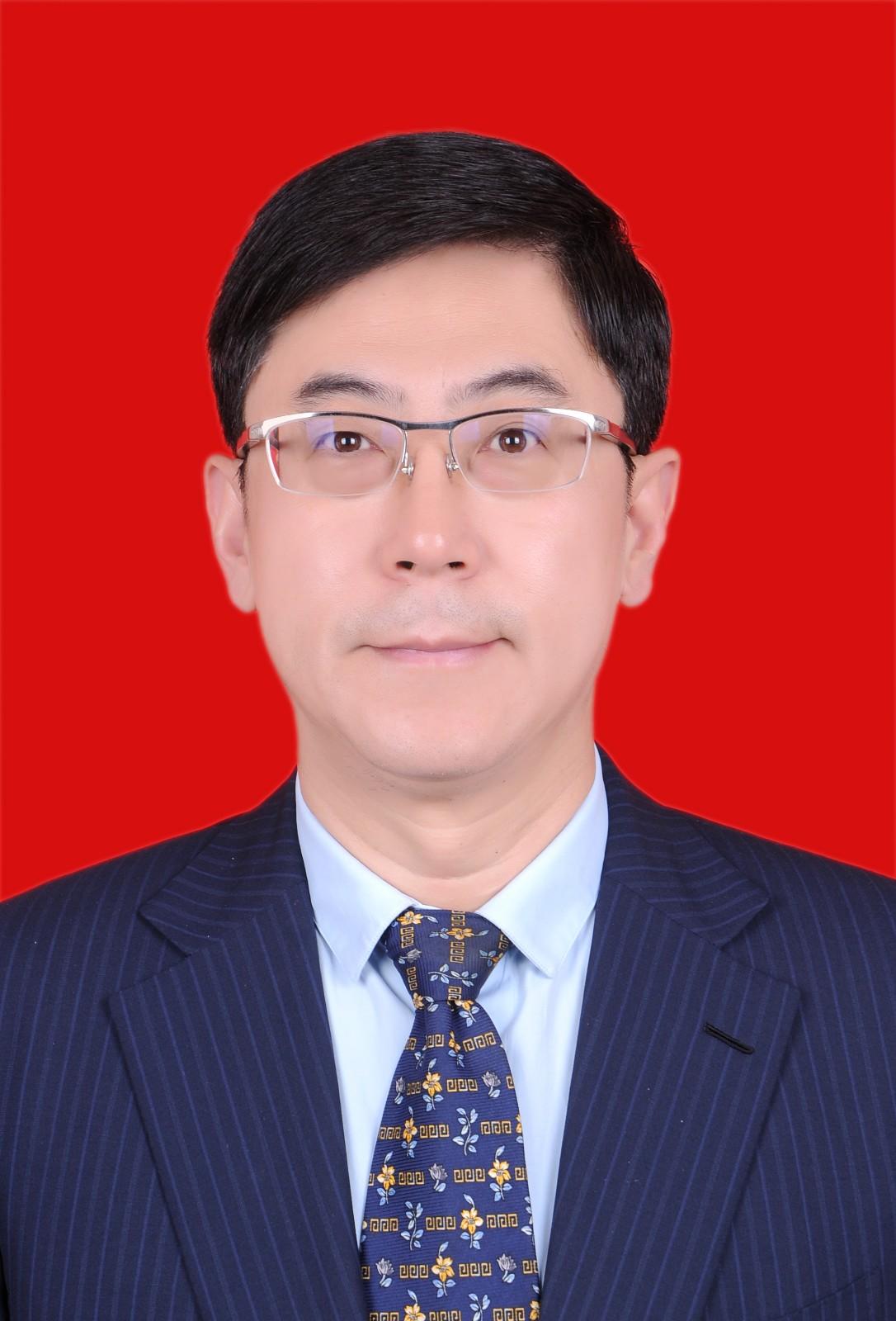姜杰（红底）.jpg
