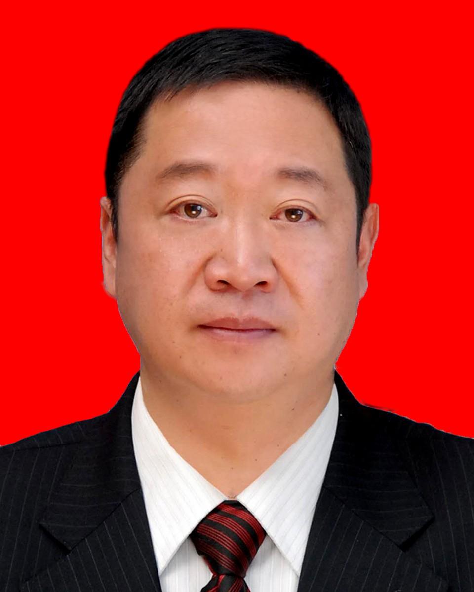 刘江（红底）.jpg