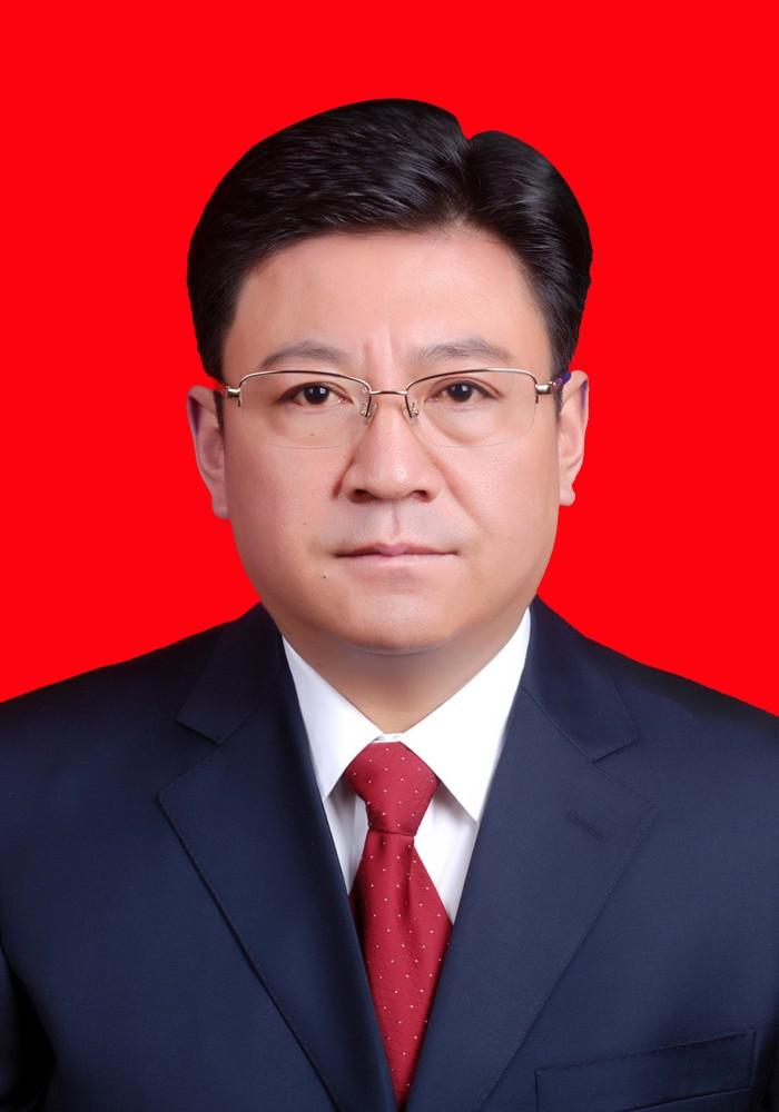 张延清（红底）.jpg