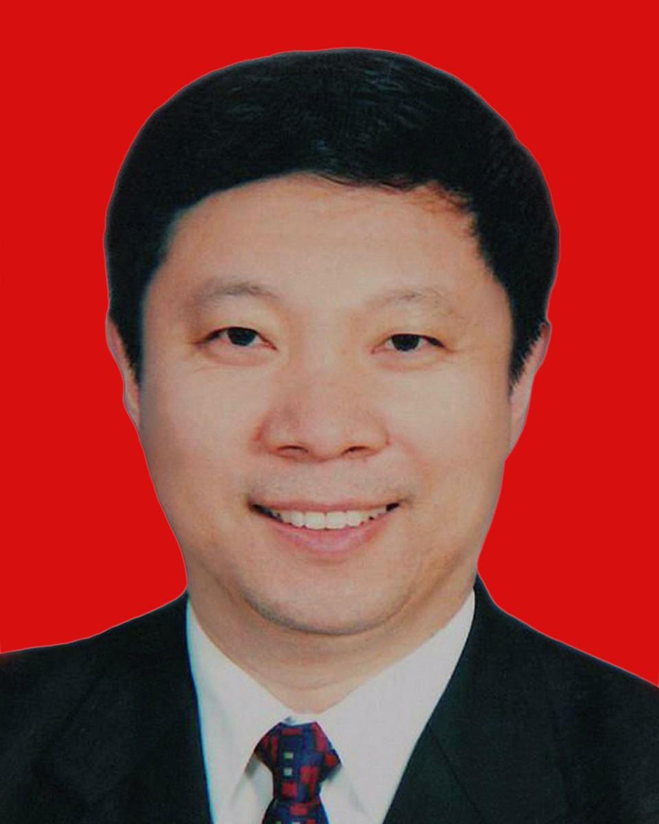 王拥军红底.jpg