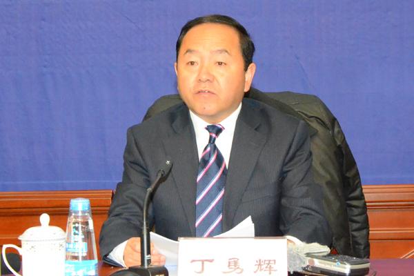 新闻发言人：林芝市政府副市长 丁勇辉.jpg