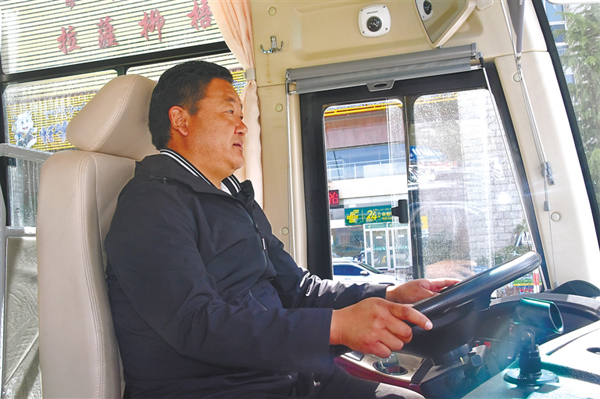 yangnl9631_s.jpg