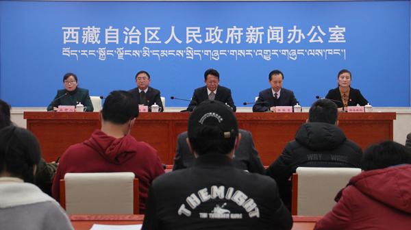 新闻发布会现场.jpg