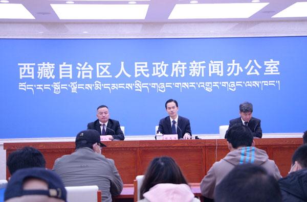 发布会现场.jpg