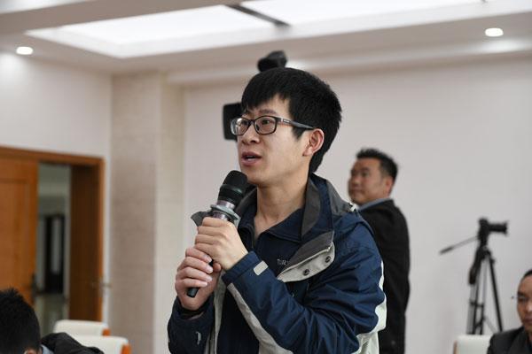 中国新闻社记者.jpg