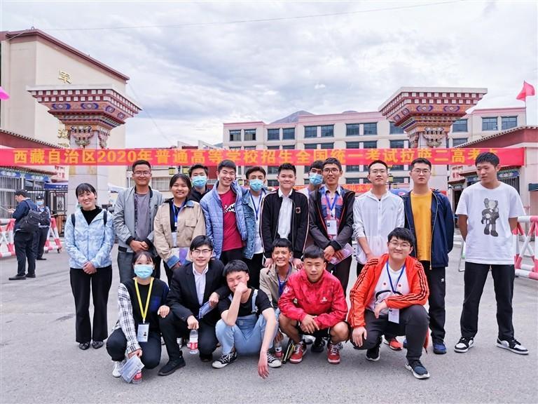 liy07309_s.jpg