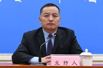 主持人：西藏自治区党委宣传部对外传播处处长 杨洪森.jpg