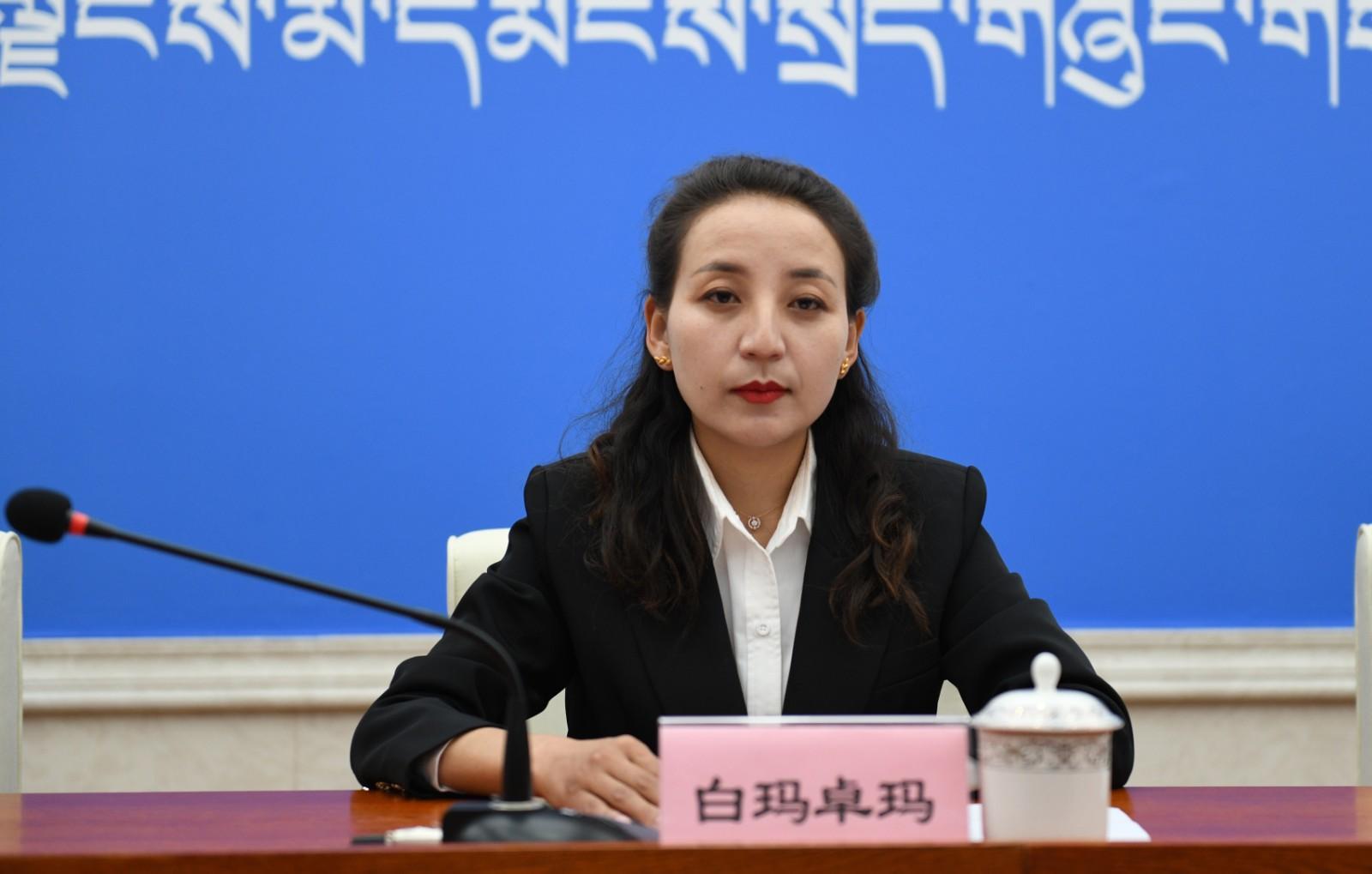 新闻发言人：西藏自治区粮食和物资储备局粮油中心化验室负责人 白玛卓玛.JPG