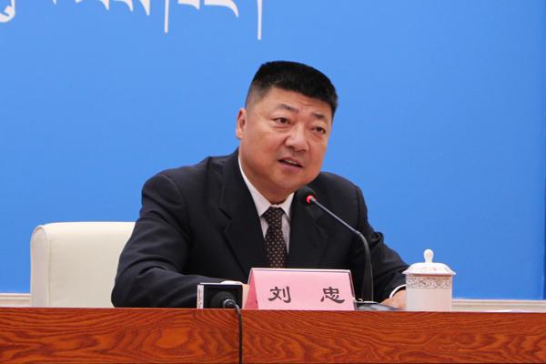 自治区卫生健康委基层健康处处长 刘忠.jpg