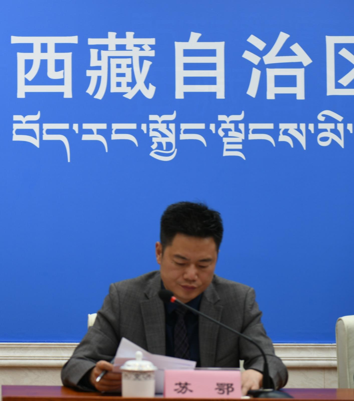 区党委宣传部对外传播处副处长 苏鄂.jpg