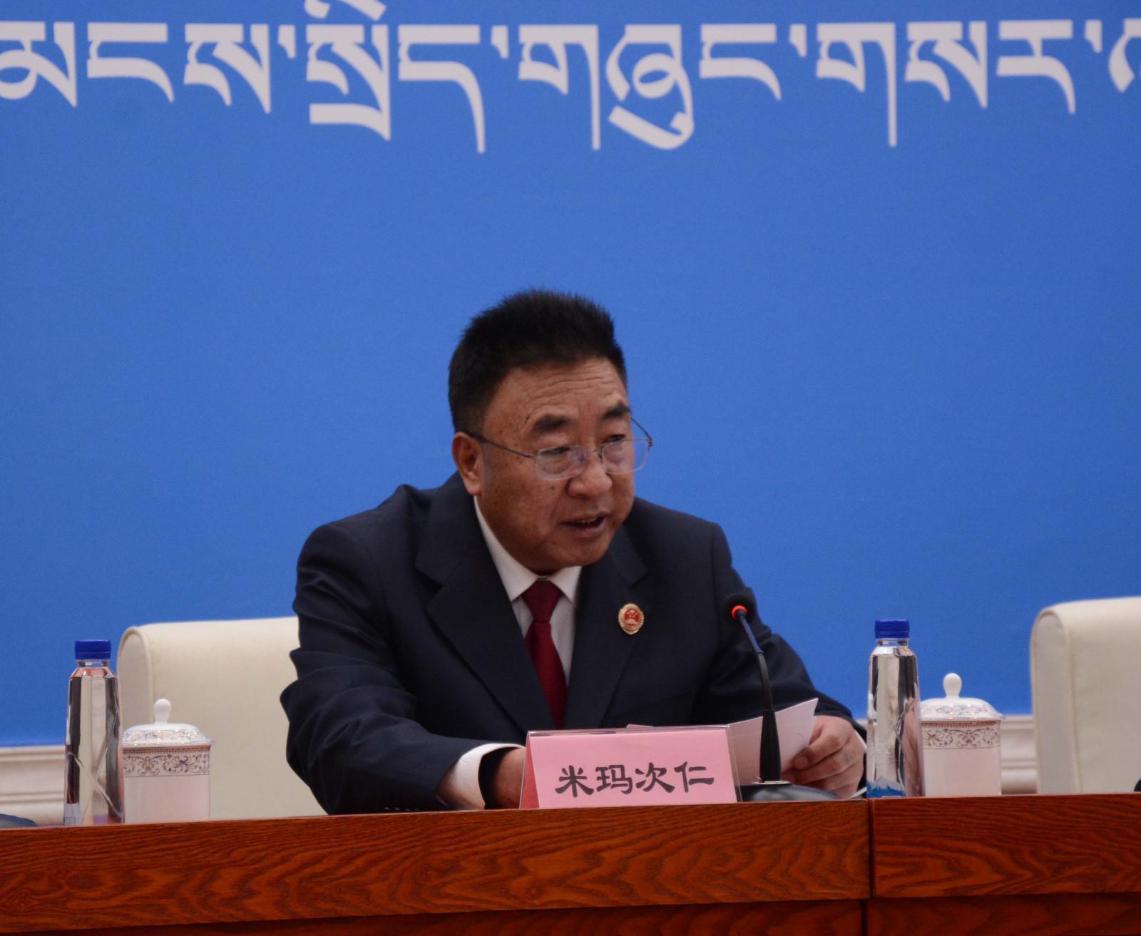 自治区检察院党组副书记、常务副检察长、一级高级检察官 米玛次仁.JPG