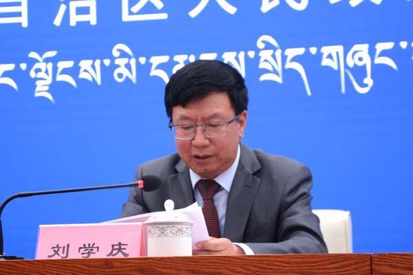 新闻发言人：自治区林业和草原局党组成员、副局长 刘学庆.jpg