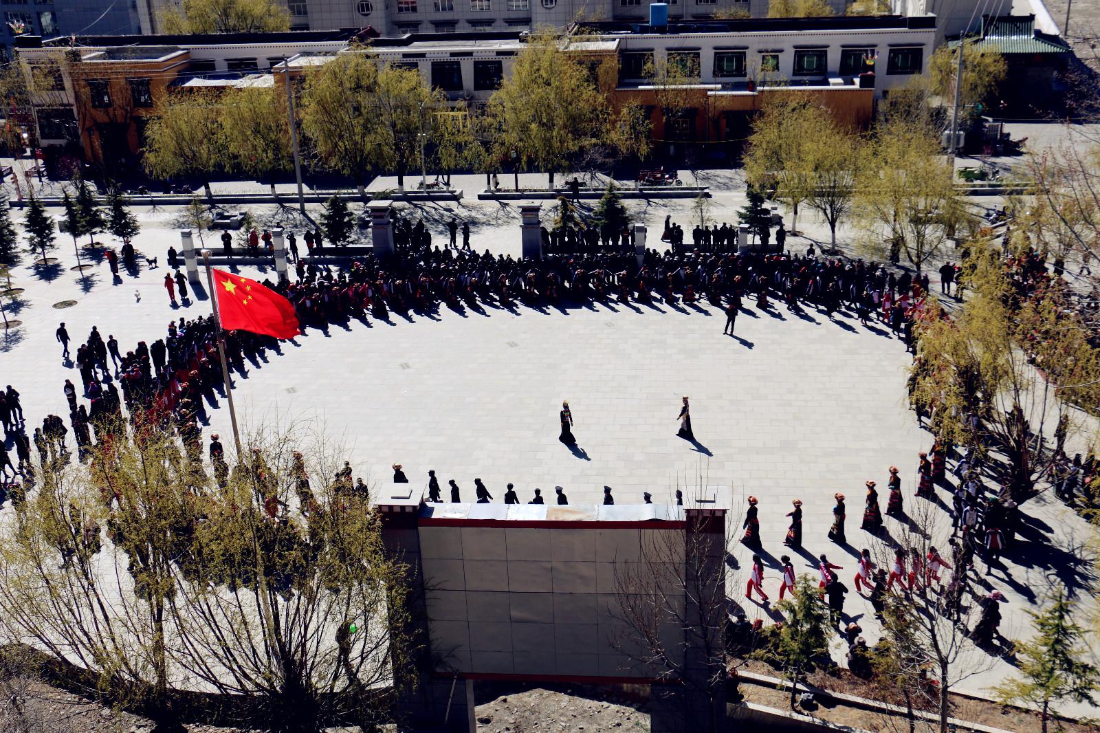 图为：我们相约在大美琼结。.JPG
